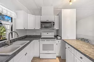 2201 S Ridgewood Ave, Edgewater, FL 32141 - Photo 4