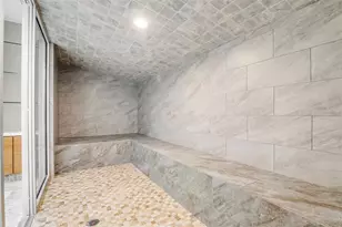 231 Riverside Dr, Daytona Beach, FL 32117 - Photo 76