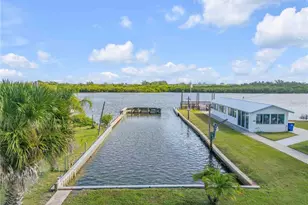 2201 S Ridgewood Ave, Edgewater, FL 32141 - Photo 50