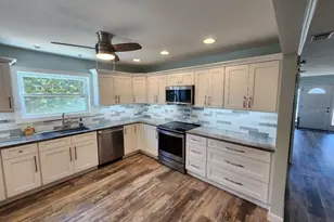 110 Surf St, New Smyrna Beach, FL 32169 - Photo 6