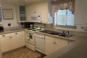 1571 S Atlantic Ave, New Smyrna Beach, FL 32169 - Photo 2