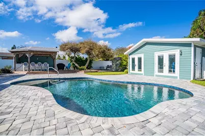 838 E 17th Avenue, New Smyrna Beach, FL 32169 - Photo 2