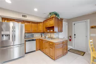 106 Live Oak St, New Smyrna Beach, FL 32168 - Photo 44