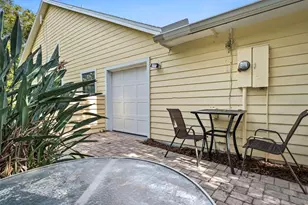 200 Live Oak Ln, New Smyrna Beach, FL 32168 - Photo 12