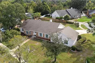 3917 Lake Mira Dr, Orlando, FL 32817 - Photo 2