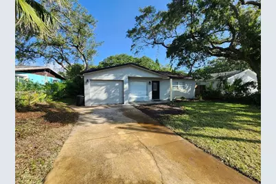 798 E 11th Avenue, New Smyrna Beach, FL 32169 - Photo 1