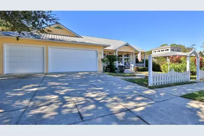 2815 Bay Side Drive, New Smyrna Beach, FL 32168 - Photo 8