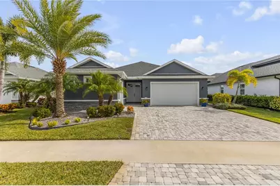 351 Venetian Palms Boulevard, New Smyrna Beach, FL 32168 - Photo 2