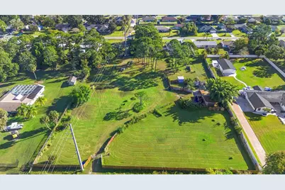 1679 N Pinedale Road, Edgewater, FL 32132 - Photo 16