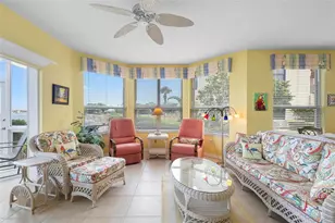 438 Bouchelle Dr, New Smyrna Beach, FL 32169 - Photo 6