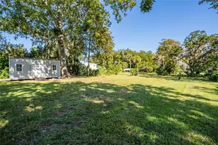 689 Eagle Watch Rd, Oak Hill, FL 32759 - Photo 28