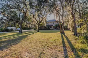 821 Highpoint Dr, Port Orange, FL 32127 - Photo 4
