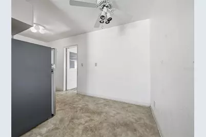 813 E 8th Avenue, New Smyrna Beach, FL 32169 - Photo 18