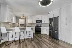 1708 Sabal Palm Dr, Edgewater, FL 32132 - Photo 10