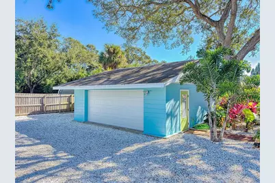 801 E 12th Avenue, New Smyrna Beach, FL 32169 - Photo 30