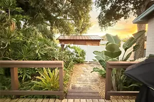 303 S Pine St, New Smyrna Beach, FL 32169 - Photo 30