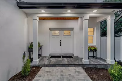 511 Yupon Street, New Smyrna Beach, FL 32169 - Photo 2