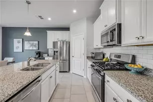 1561 Chelsea Manor Cir, Deland, FL 32724 - Photo 24