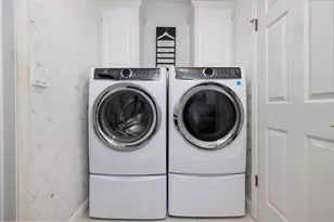 706 E Starboard Ave, Edgewater, FL 32141 - Photo 22