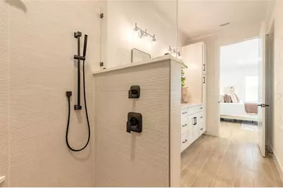 704 Skylane Circle, Edgewater, FL 32132 - Photo 12