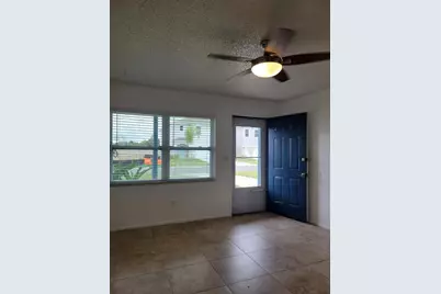 1112 5th Street, Port Orange, FL 32129 - Photo 2