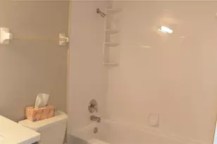100 Silver Beach Ave, Daytona Beach, FL 32118 - Photo 38