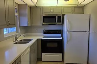 100 Silver Beach Ave, Daytona Beach, FL 32118 - Photo 8