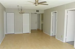 100 Silver Beach Ave, Daytona Beach, FL 32118 - Photo 10