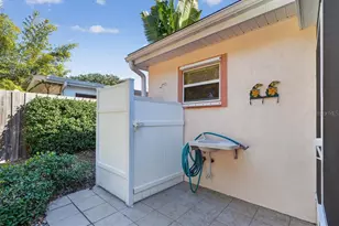 810 E 9th Ave, New Smyrna Beach, FL 32169 - Photo 40