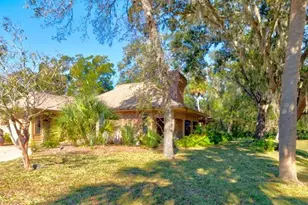 1811 E Spruce Creek Blvd, Port Orange, FL 32128 - Photo 4