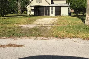 226 Wildwood Ave, Edgewater, FL 32132 - Photo 2