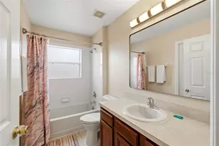 135 Sevilla Ave, Davenport, FL 33897 - Photo 28