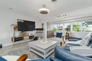 1212 Magnolia St, New Smyrna Beach, FL 32168 - Photo 10