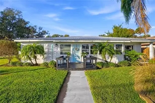 1212 Magnolia St, New Smyrna Beach, FL 32168 - Photo 4