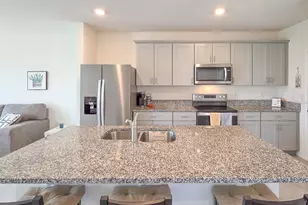 1 BELLA LAGO Cir, Port Orange, FL 32129 - Photo 8