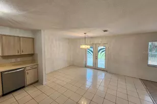 798 E 11th Ave, New Smyrna Beach, FL 32169 - Photo 4