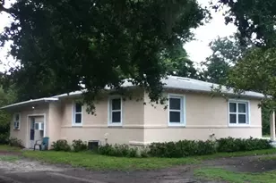 486 Oak St, New Smyrna Beach, FL 32168 - Photo 2