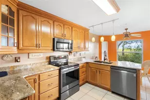 1363 Wayne Ave, New Smyrna Beach, FL 32168 - Photo 16