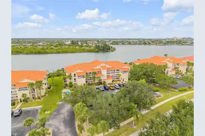 460 Bouchelle Drive #304, New Smyrna Beach, FL 32169 - Photo 6