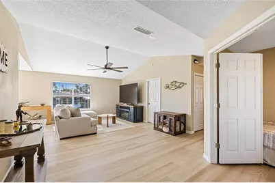 190 Sportsman Drive, Welaka, FL 32193 - Photo 6