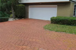 2435 Broadvue Ave, Eustis, FL 32726 - Photo 6