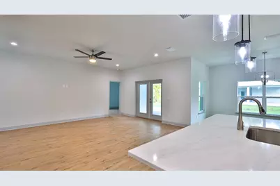 407 Palm Drive, New Smyrna Beach, FL 32168 - Photo 16