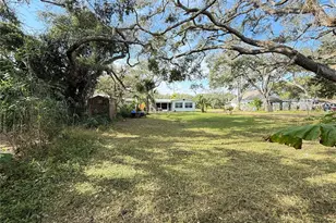 2805 Saxon Dr, New Smyrna Beach, FL 32169 - Photo 48