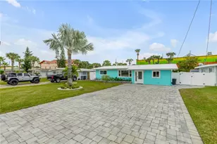 921 E 2nd Ave, New Smyrna Beach, FL 32169 - Photo 6