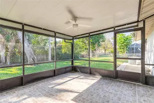 212 Wellington Dr, Daytona Beach, FL 32119 - Photo 6