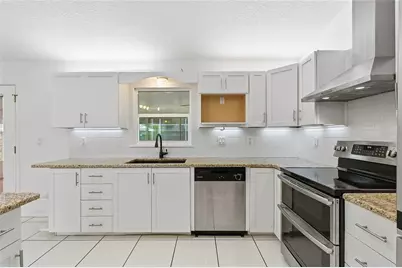 716 Francis Avenue, New Smyrna Beach, FL 32168 - Photo 6