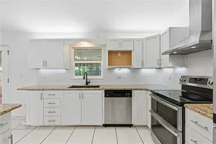 716 Francis Ave, New Smyrna Beach, FL 32168 - Photo 6