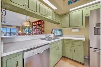 440 Bouchelle Drive #302, New Smyrna Beach, FL 32169 - Photo 18