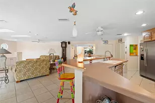 33 Cunningham Dr, New Smyrna Beach, FL 32168 - Photo 16