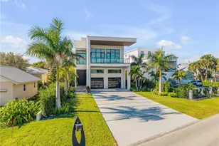 1194 N Peninsula Ave, New Smyrna Beach, FL 32169 - Photo 2